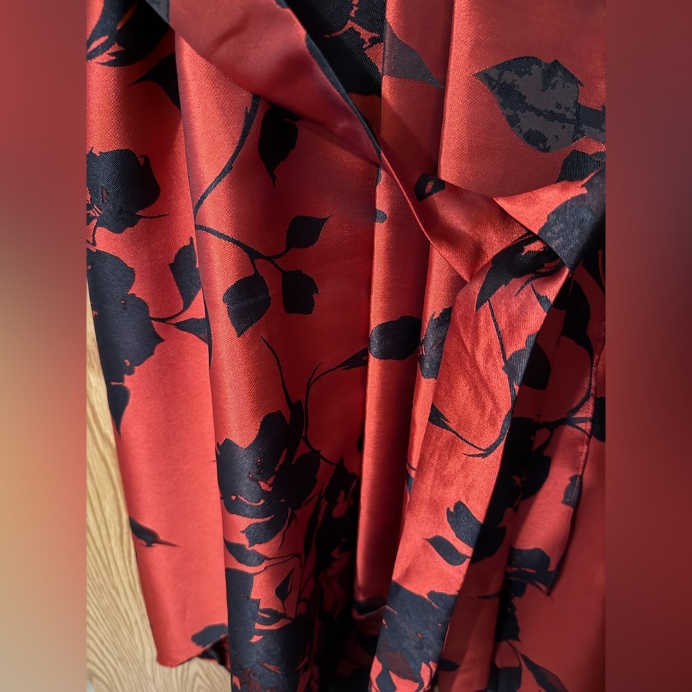 Black and Red Floral Dress - Picture 2 of 5